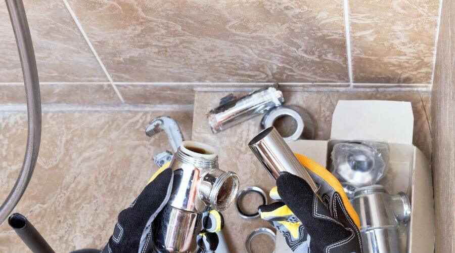 Expert Emergency Roof Repairs services in Elsie, MI